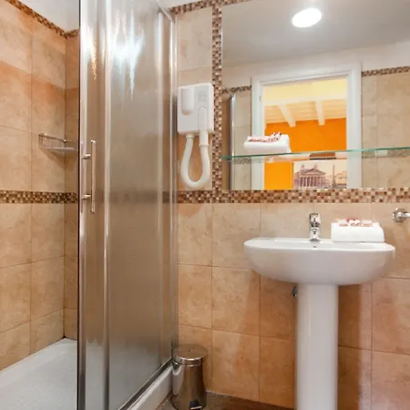 Bed & Breakfast Pantheon 4*