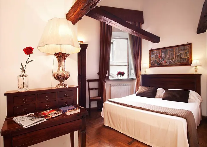 Bed & Breakfast Pantheon 4*