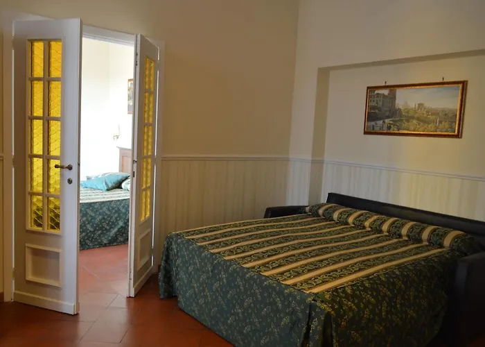 بانثيون إن 4*